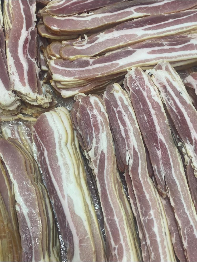 Dry cured Streaky bacon